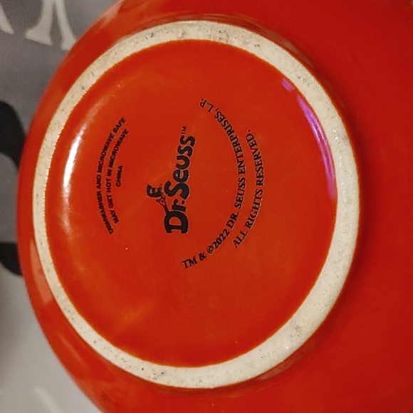 2/$20 Dr. Seuss Soup Cup - Picture 4 of 5